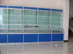 天津市鼎強貨架專家｜鈦合金精品展柜與旋轉屏蔽門首選方案