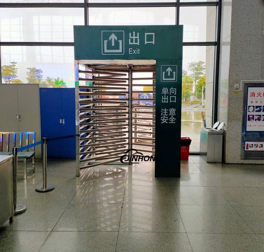鐵路交通樞紐平面單向門旅客出口旋轉(zhuǎn)門高鐵客運梳狀全高轉(zhuǎn)閘